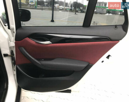 БМВ Х1 2010 в Львове на Automoto.ua Белый БМВ Х1, объемом двигателя 2 л и пробегом 199 тыс. км за 12100 $, фото 22 на Automoto.ua