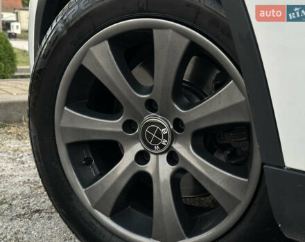 Белый БМВ Х1, объемом двигателя 2 л и пробегом 231 тыс. км за 11500 $, фото 35 на Automoto.ua