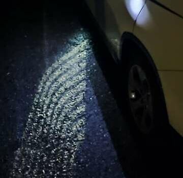 Белый БМВ Х1, объемом двигателя 2 л и пробегом 178 тыс. км за 15000 $, фото 13 на Automoto.ua