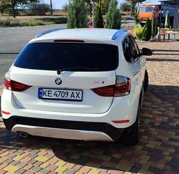 Белый БМВ Х1, объемом двигателя 2 л и пробегом 178 тыс. км за 15000 $, фото 3 на Automoto.ua