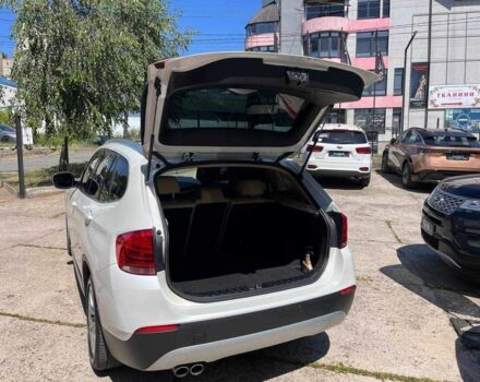 Білий БМВ Х1, об'ємом двигуна 2 л та пробігом 121 тис. км за 318 $, фото 17 на Automoto.ua