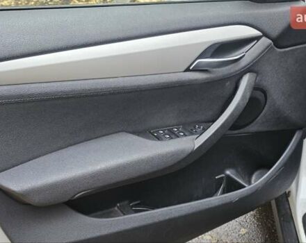 Белый БМВ Х1, объемом двигателя 2 л и пробегом 258 тыс. км за 10999 $, фото 16 на Automoto.ua