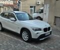 Белый БМВ Х1, объемом двигателя 2 л и пробегом 142 тыс. км за 9500 $, фото 1 на Automoto.ua