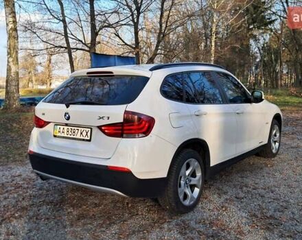 Белый БМВ Х1, объемом двигателя 2 л и пробегом 223 тыс. км за 10500 $, фото 6 на Automoto.ua