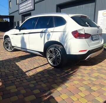 Белый БМВ Х1, объемом двигателя 2 л и пробегом 178 тыс. км за 15000 $, фото 2 на Automoto.ua