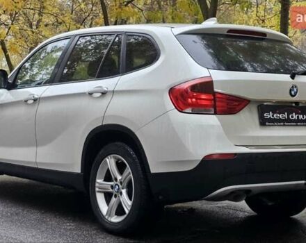 Белый БМВ Х1, объемом двигателя 2 л и пробегом 258 тыс. км за 10999 $, фото 4 на Automoto.ua
