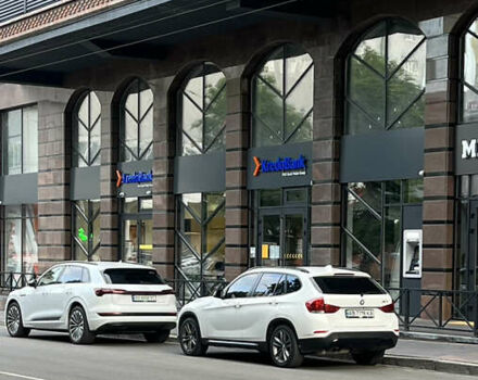 Белый БМВ Х1, объемом двигателя 2 л и пробегом 169 тыс. км за 11900 $, фото 11 на Automoto.ua