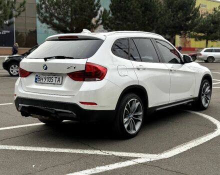 Білий БМВ Х1, об'ємом двигуна 2 л та пробігом 240 тис. км за 11200 $, фото 4 на Automoto.ua