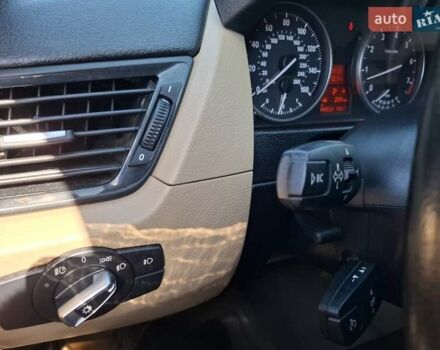 Білий БМВ Х1, об'ємом двигуна 2 л та пробігом 149 тис. км за 13300 $, фото 5 на Automoto.ua