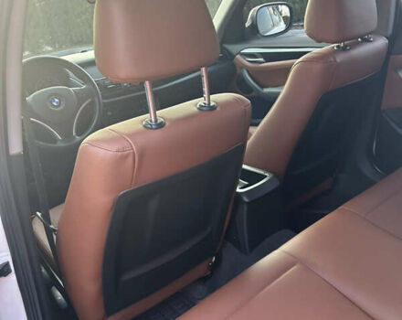 Белый БМВ Х1, объемом двигателя 2 л и пробегом 130 тыс. км за 12999 $, фото 2 на Automoto.ua