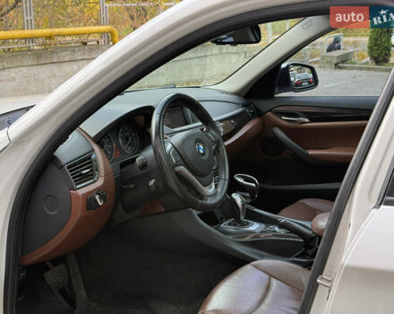 БМВ Х1 2012 в Львове на Automoto.ua Белый БМВ Х1, объемом двигателя 2 л и пробегом 169 тыс. км за 9200 $, фото 8 на Automoto.ua