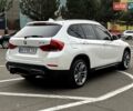 Білий БМВ Х1, об'ємом двигуна 2 л та пробігом 240 тис. км за 11200 $, фото 5 на Automoto.ua
