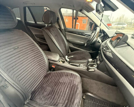 Білий БМВ Х1, об'ємом двигуна 2 л та пробігом 217 тис. км за 13000 $, фото 7 на Automoto.ua