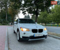 Белый БМВ Х1, объемом двигателя 2 л и пробегом 196 тыс. км за 9900 $, фото 3 на Automoto.ua