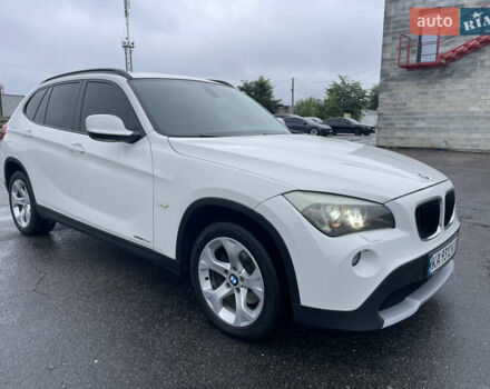 Білий БМВ Х1, об'ємом двигуна 2 л та пробігом 152 тис. км за 15000 $, фото 2 на Automoto.ua