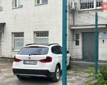 Белый БМВ Х1, объемом двигателя 2 л и пробегом 134 тыс. км за 10900 $, фото 6 на Automoto.ua