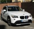 Білий БМВ Х1, об'ємом двигуна 2 л та пробігом 216 тис. км за 8699 $, фото 1 на Automoto.ua