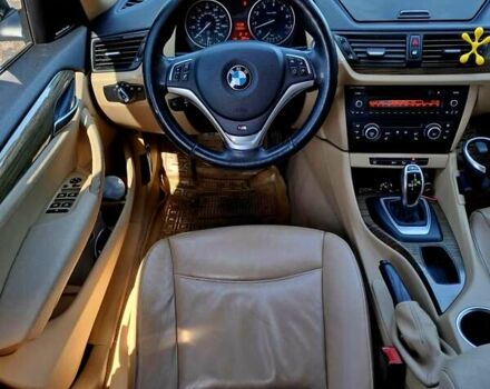 Білий БМВ Х1, об'ємом двигуна 2 л та пробігом 149 тис. км за 13300 $, фото 19 на Automoto.ua
