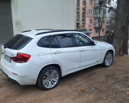 Білий БМВ Х1, об'ємом двигуна 2 л та пробігом 205 тис. км за 12500 $, фото 2 на Automoto.ua