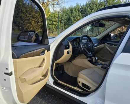 Белый БМВ Х1, объемом двигателя 2 л и пробегом 210 тыс. км за 10999 $, фото 12 на Automoto.ua