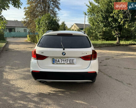 Білий БМВ Х1, об'ємом двигуна 2 л та пробігом 349 тис. км за 12500 $, фото 1 на Automoto.ua