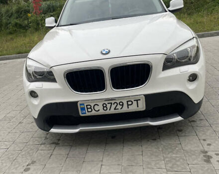 Белый БМВ Х1, объемом двигателя 2 л и пробегом 208 тыс. км за 9300 $, фото 3 на Automoto.ua