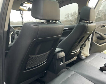 Белый БМВ Х1, объемом двигателя 2 л и пробегом 205 тыс. км за 12999 $, фото 58 на Automoto.ua