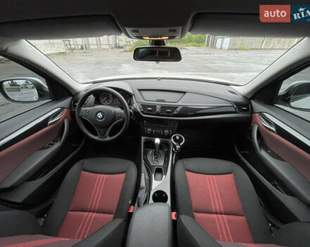 Білий БМВ Х1, об'ємом двигуна 2 л та пробігом 152 тис. км за 15000 $, фото 14 на Automoto.ua