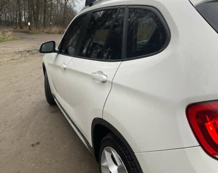 Белый БМВ Х1, объемом двигателя 2 л и пробегом 205 тыс. км за 12999 $, фото 6 на Automoto.ua