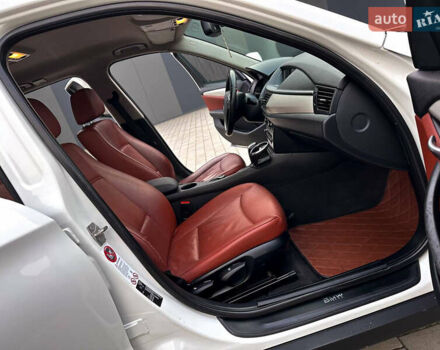 Белый БМВ Х1, объемом двигателя 2 л и пробегом 187 тыс. км за 12900 $, фото 12 на Automoto.ua