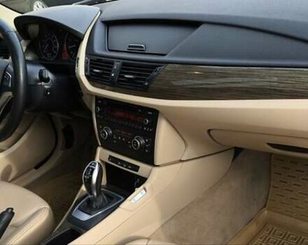 Белый БМВ Х1, объемом двигателя 2 л и пробегом 152 тыс. км за 12900 $, фото 26 на Automoto.ua