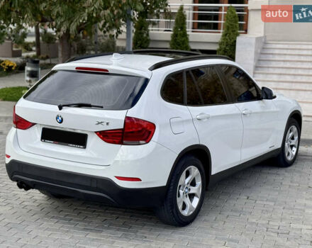 Белый БМВ Х1, объемом двигателя 2 л и пробегом 100 тыс. км за 10999 $, фото 4 на Automoto.ua