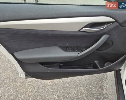 Белый БМВ Х1, объемом двигателя 2 л и пробегом 243 тыс. км за 14500 $, фото 82 на Automoto.ua