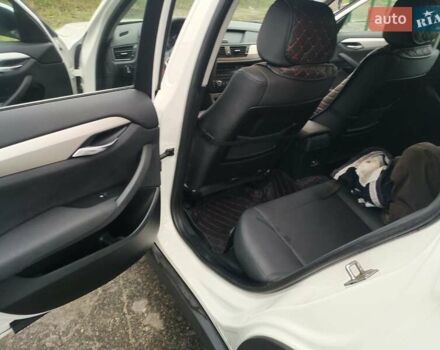 Белый БМВ Х1, объемом двигателя 2 л и пробегом 150 тыс. км за 12000 $, фото 2 на Automoto.ua