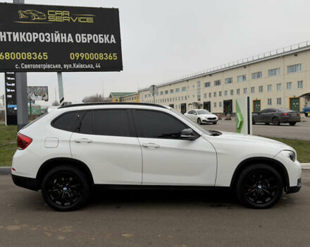 Белый БМВ Х1, объемом двигателя 2 л и пробегом 233 тыс. км за 11500 $, фото 3 на Automoto.ua