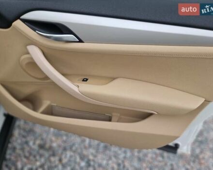 Белый БМВ Х1, объемом двигателя 2 л и пробегом 150 тыс. км за 12300 $, фото 74 на Automoto.ua