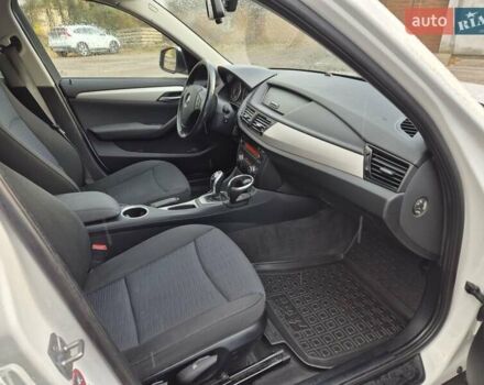 Белый БМВ Х1, объемом двигателя 2 л и пробегом 243 тыс. км за 14500 $, фото 85 на Automoto.ua