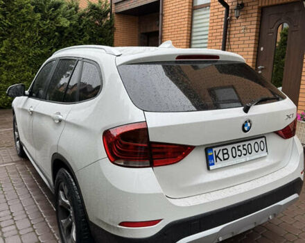 Білий БМВ Х1, об'ємом двигуна 2 л та пробігом 235 тис. км за 15100 $, фото 9 на Automoto.ua