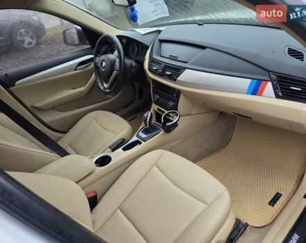 Белый БМВ Х1, объемом двигателя 2 л и пробегом 299 тыс. км за 10500 $, фото 6 на Automoto.ua