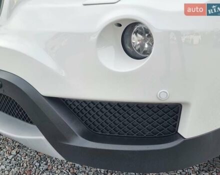 Белый БМВ Х1, объемом двигателя 2 л и пробегом 150 тыс. км за 12300 $, фото 22 на Automoto.ua