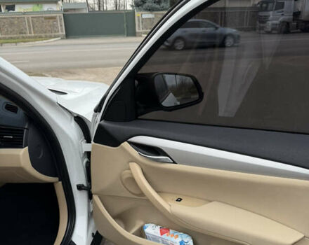 Белый БМВ Х1, объемом двигателя 2 л и пробегом 233 тыс. км за 11500 $, фото 12 на Automoto.ua