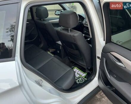 Белый БМВ Х1, объемом двигателя 2 л и пробегом 149 тыс. км за 11800 $, фото 19 на Automoto.ua