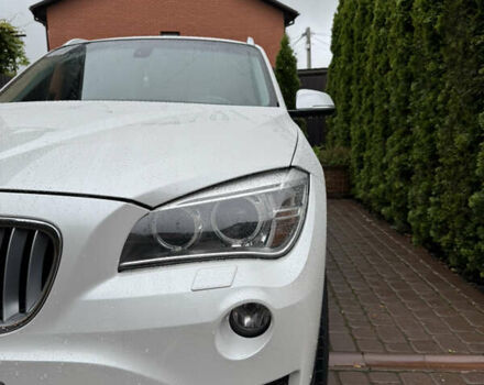 Білий БМВ Х1, об'ємом двигуна 2 л та пробігом 235 тис. км за 15100 $, фото 5 на Automoto.ua