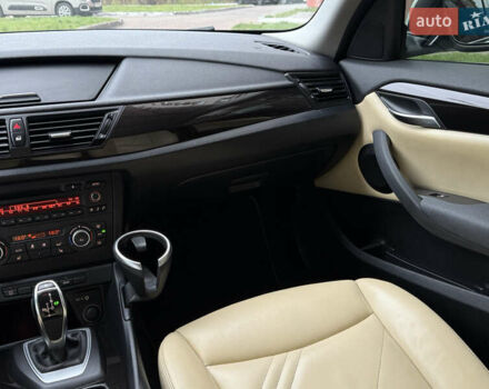 Білий БМВ Х1, об'ємом двигуна 2 л та пробігом 113 тис. км за 13990 $, фото 39 на Automoto.ua