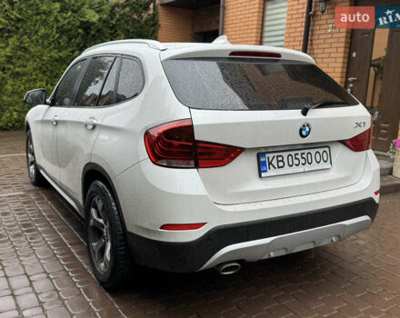 Білий БМВ Х1, об'ємом двигуна 2 л та пробігом 235 тис. км за 15100 $, фото 28 на Automoto.ua