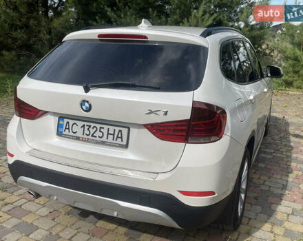 Белый БМВ Х1, объемом двигателя 2 л и пробегом 251 тыс. км за 11800 $, фото 4 на Automoto.ua