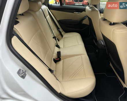 Білий БМВ Х1, об'ємом двигуна 2 л та пробігом 113 тис. км за 13990 $, фото 28 на Automoto.ua