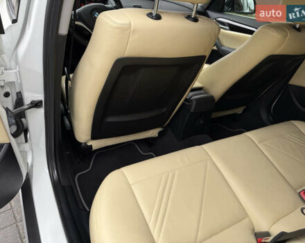 Білий БМВ Х1, об'ємом двигуна 2 л та пробігом 113 тис. км за 13990 $, фото 22 на Automoto.ua