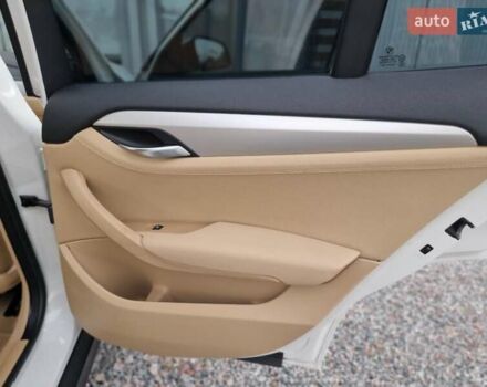 Белый БМВ Х1, объемом двигателя 2 л и пробегом 150 тыс. км за 12300 $, фото 71 на Automoto.ua