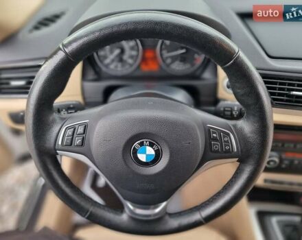 Белый БМВ Х1, объемом двигателя 2 л и пробегом 150 тыс. км за 12300 $, фото 46 на Automoto.ua